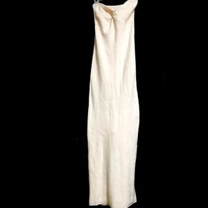 No sleeved maxi knit dress